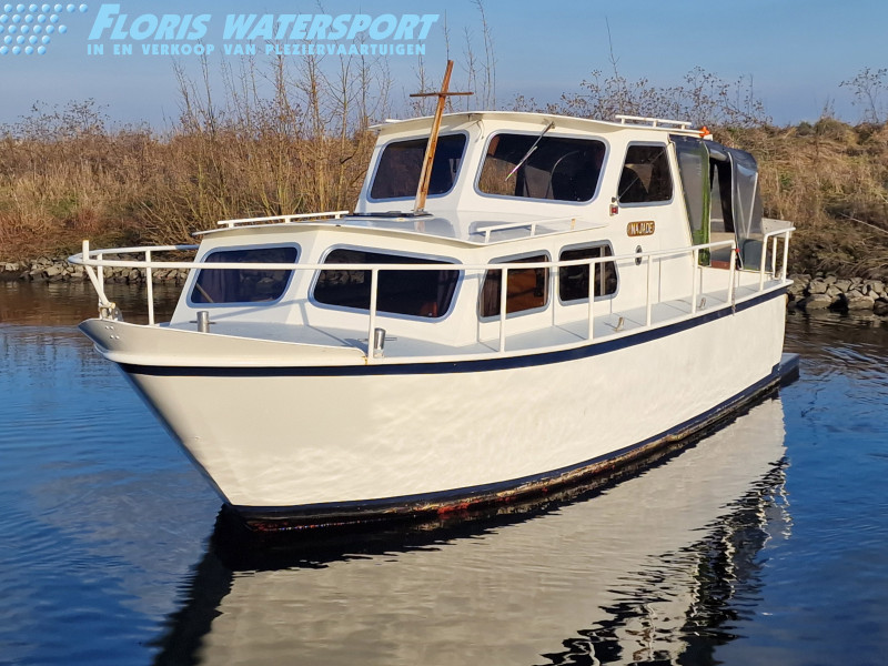 Motorboot Succeskruiser 800