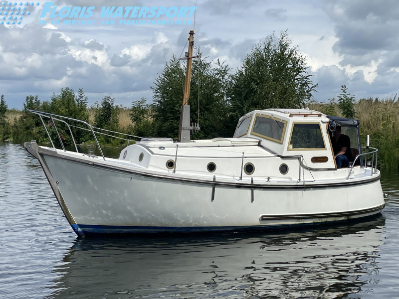 Motorboot Island Plasticks IP 24