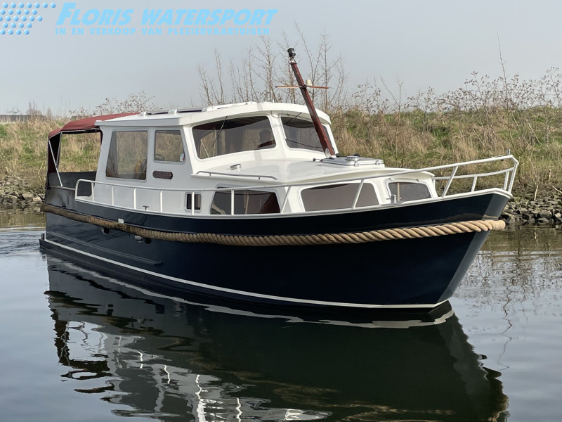Motorboot Crownkruiser 970 OK