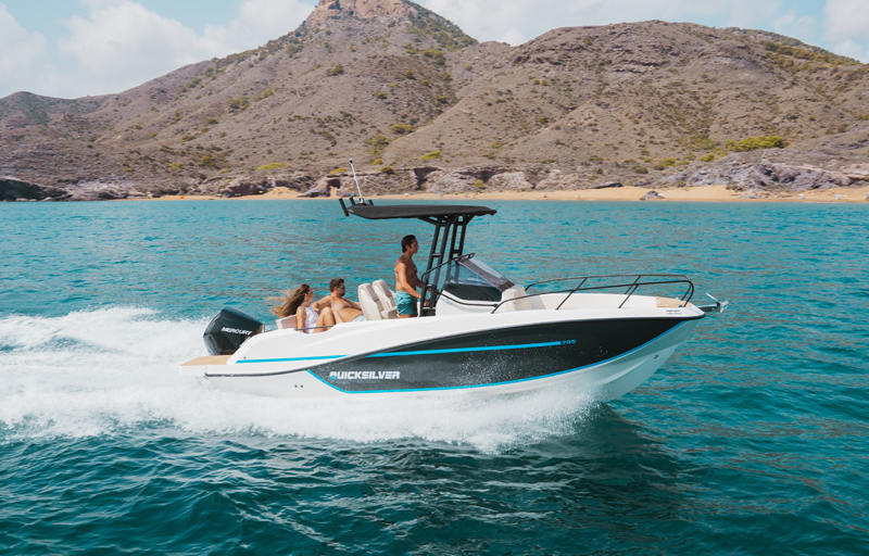 Motorboot Quicksilver Activ 705 Open