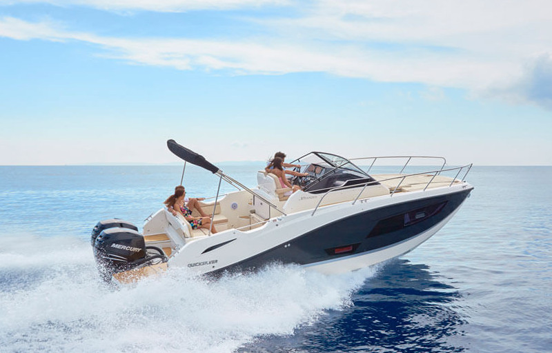 Motorboot Quicksilver Activ 875 Sundeck