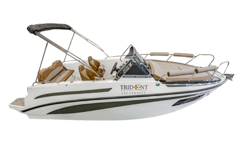 Motorboot Trident 640 Sundeck