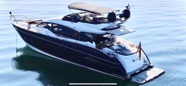 Motorboot Princess S72