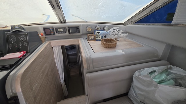 Motorboot Mochi Craft 