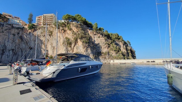 Motorboot Princess V48