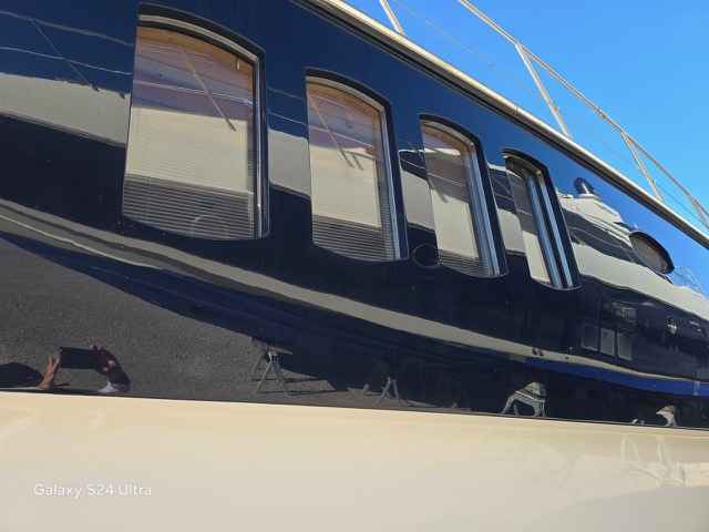Motorboot Absolute 56 STC