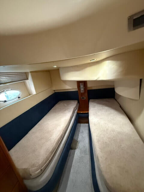 Motorboot Azimut 42