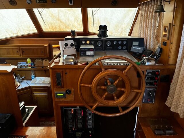Motorboot Edership 41 Aftcabin