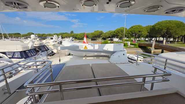 Motorboot Trader 64 Sunliner