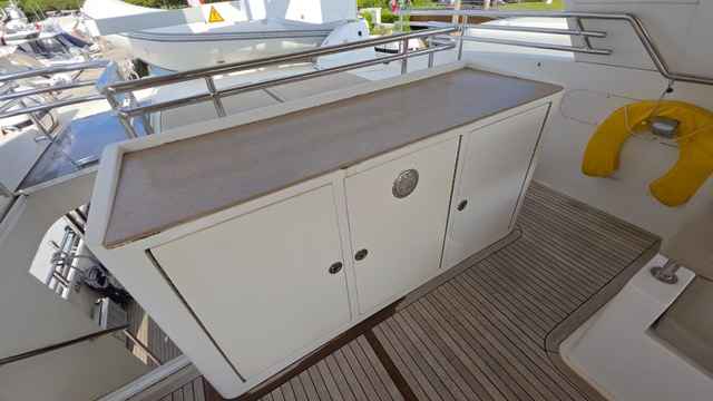 Motorboot Trader 64 Sunliner