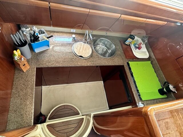 Motorboot Ferretti 150
