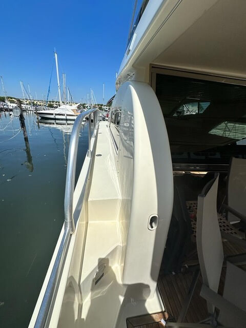 Motorboot Ferretti 150