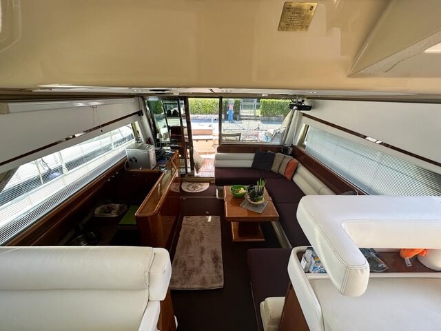 Motorboot Ferretti 150