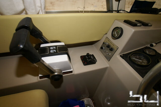 Motorboot Azimut 35 Fly