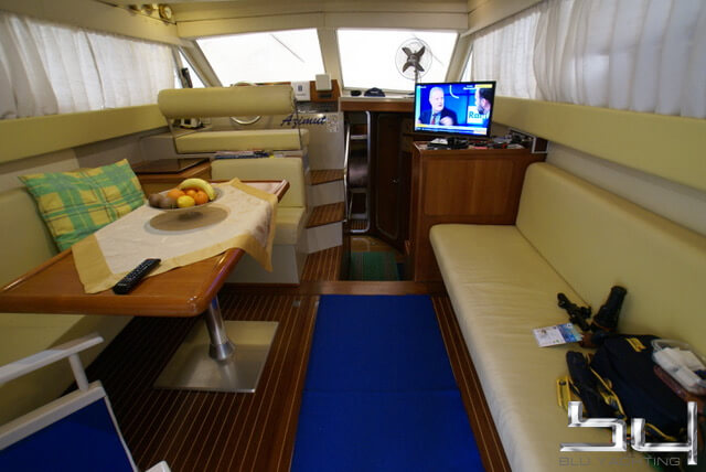 Motorboot Azimut 35 Fly