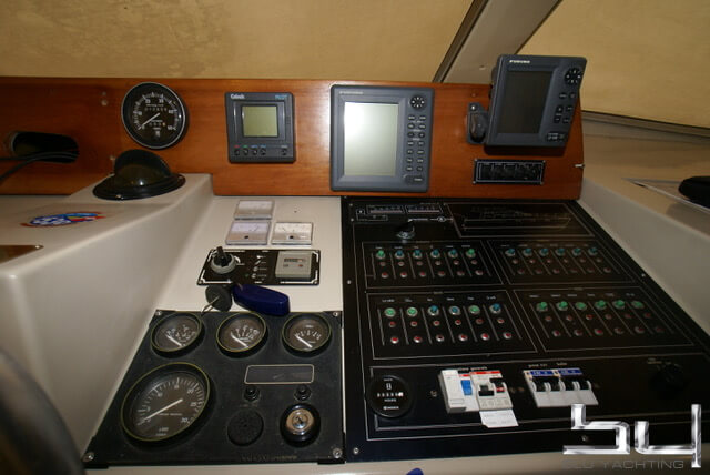 Motorboot Azimut 35 Fly