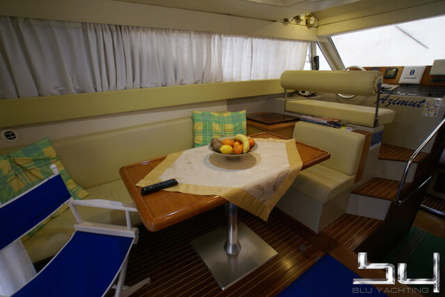 Motorboot Azimut 35 Fly