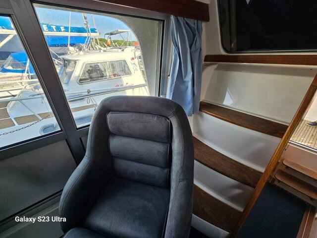 Motorboot Nimbus 340 Commander