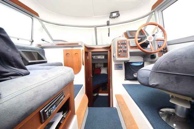 Motorboot Nimbus 340 Commander