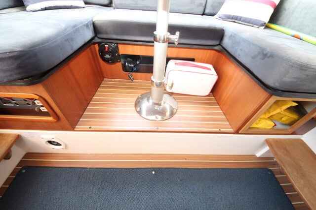 Motorboot Nimbus 340 Commander