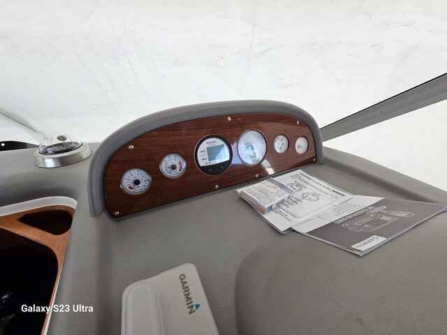 Motorboot Nimbus 340 Commander