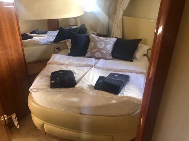 Motorboot Azimut 54/58