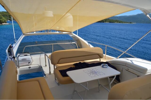 Motorboot Azimut 54/58