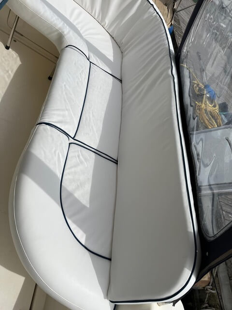 Motorboot Sealine 330 Fly
