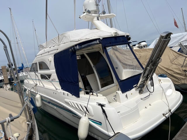 Motorboot Sealine 330 Fly