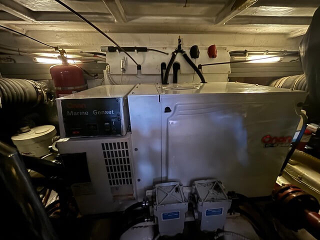 Motorboot Fairline 55 Squadron