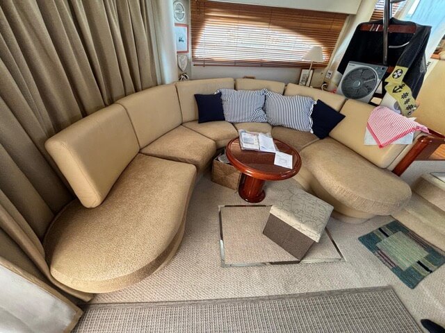 Motorboot Fairline 55 Squadron