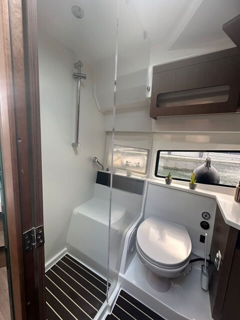 Motorboot Beneteau Antares 11