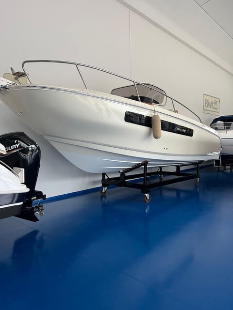 Motorboot Capoforte 240 CX