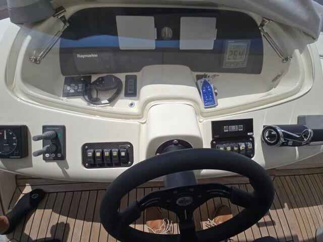 Motorboot Fairline 62/65 Squadron
