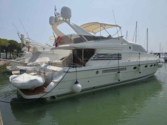 Motorboot Fairline 62/65 Squadron