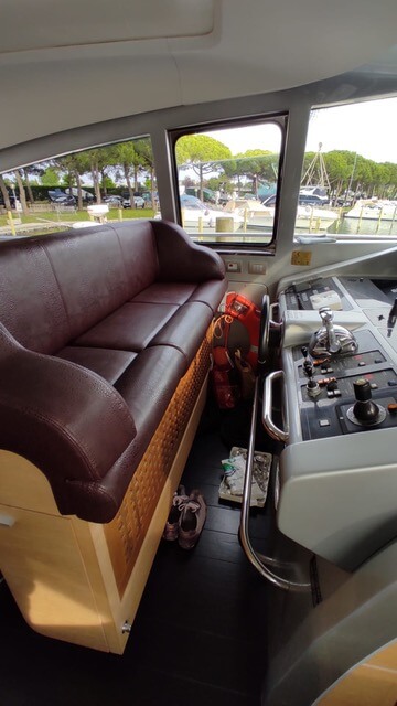 Motorboot AB Yachts 68