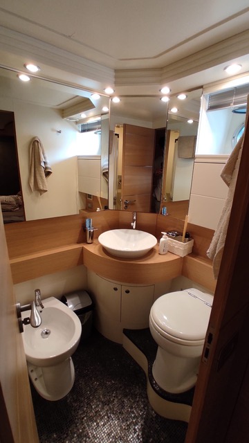 Motorboot AB Yachts 68