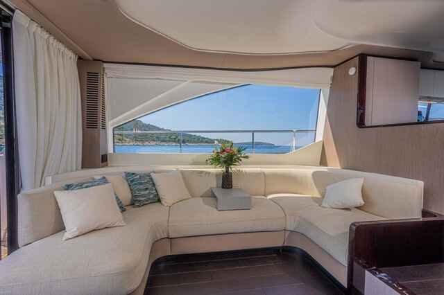 Motorboot Azimut 60 Fly -HT