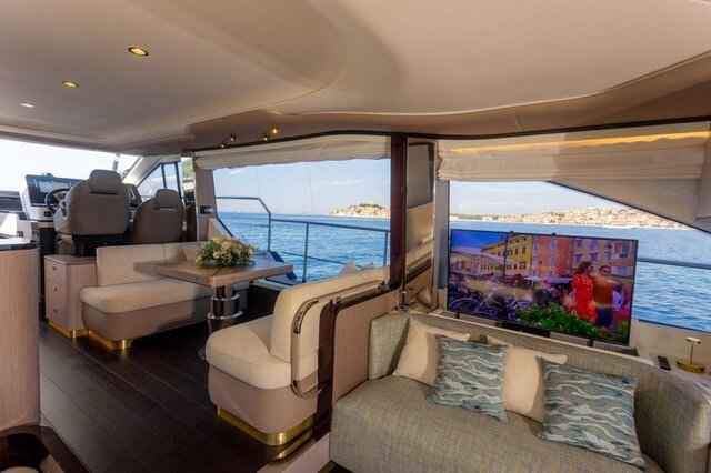 Motorboot Azimut 60 Fly -HT