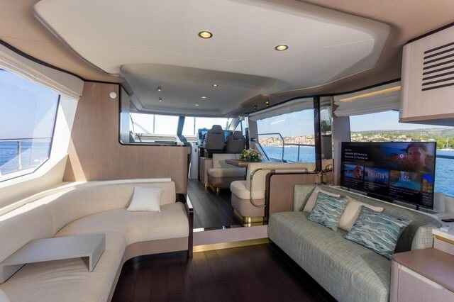 Motorboot Azimut 60 Fly -HT
