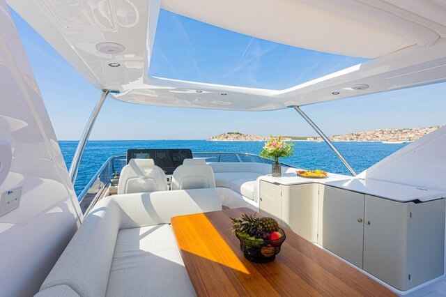 Motorboot Azimut 60 Fly -HT