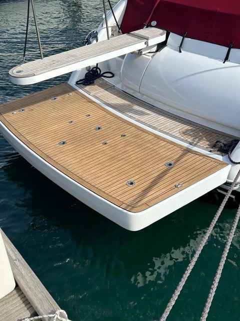 Motorboot Princess V52