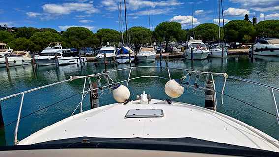 Motorboot Azimut 32 Targa