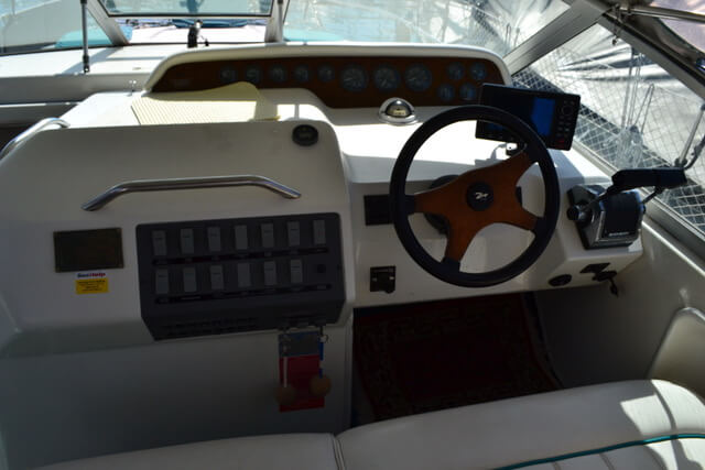 Motorboot Sea Ray 290 Sundancer