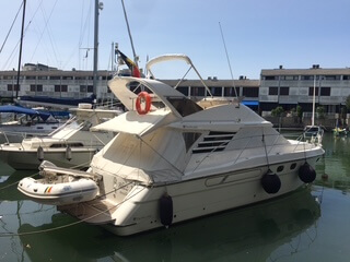 Motorboot Fairline 37 Phantom