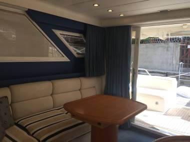 Motorboot Fairline 37 Phantom