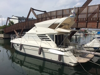 Motorboot Fairline 37 Phantom