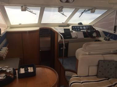 Motorboot Fairline 37 Phantom