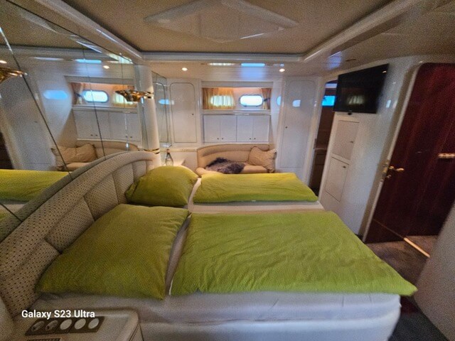 Motorboot Elegance 70 Flybridge