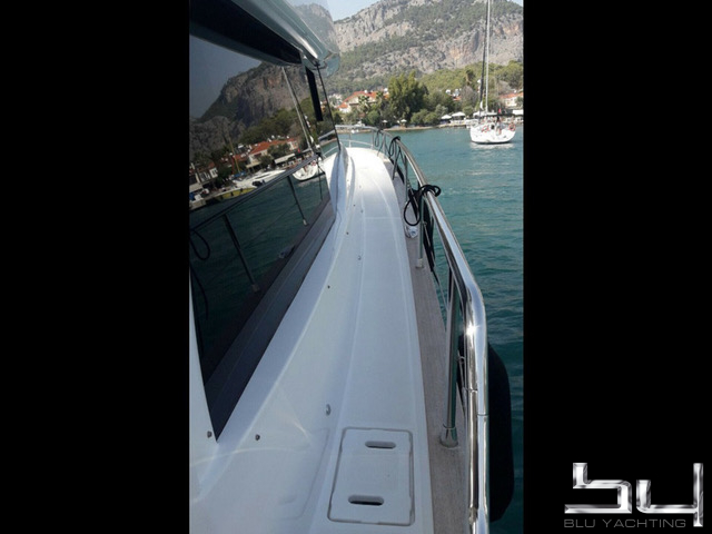 Motorboot Azimut 53 Magellano